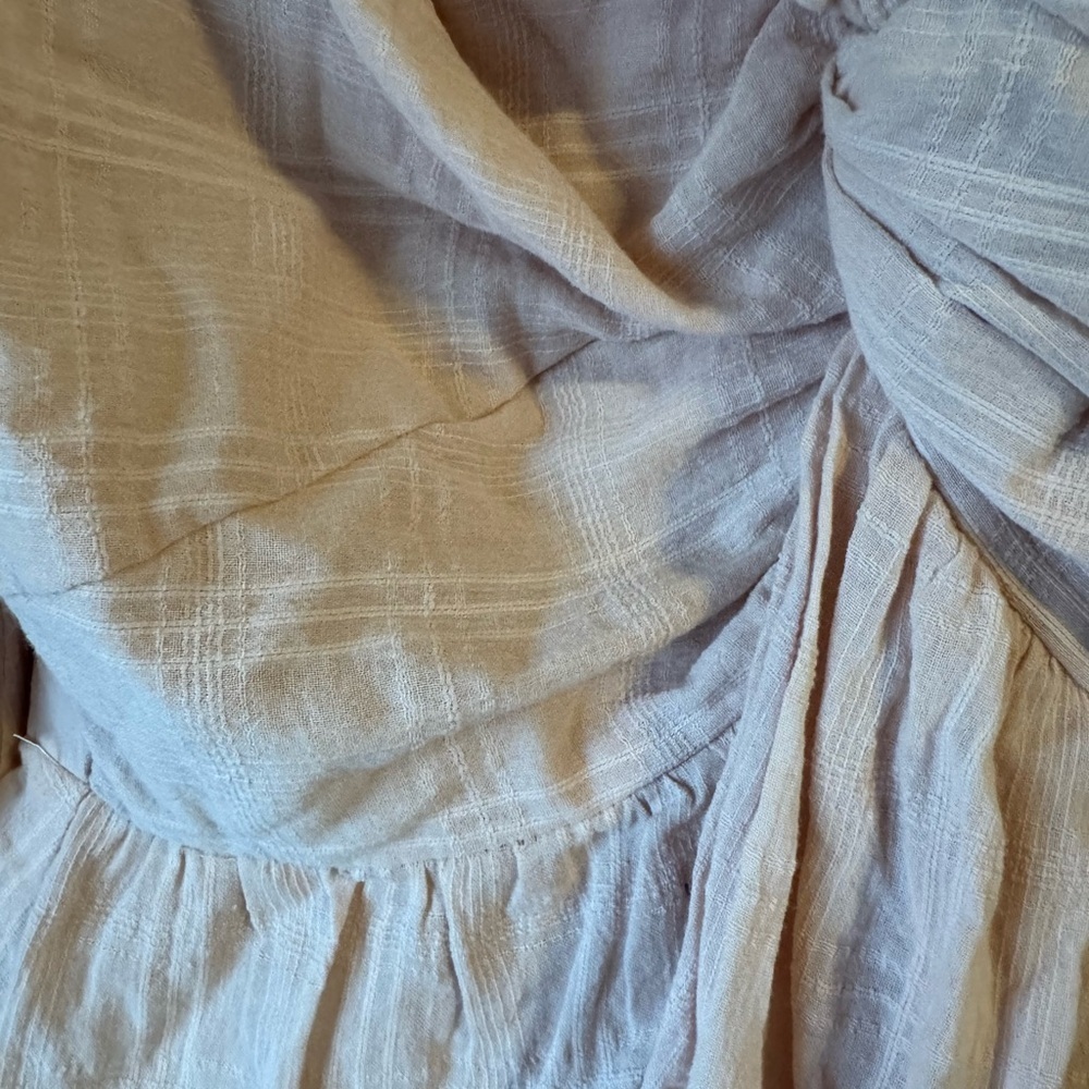 Vici Blush Peasant Top - Picture 3 of 5